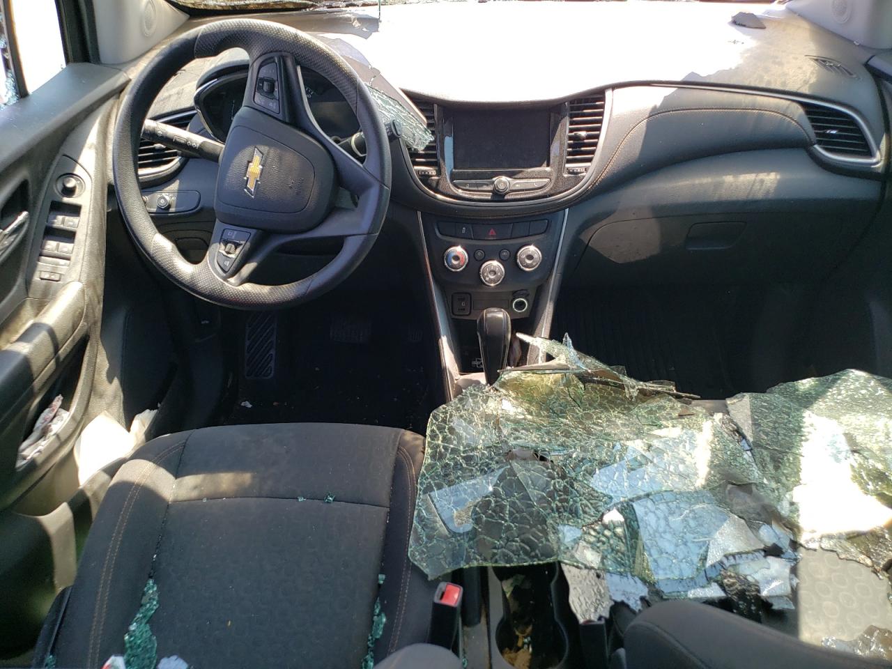 2020 Chevrolet Trax Ls VIN: 3GNCJKSB3LL300201 Lot: 59042164