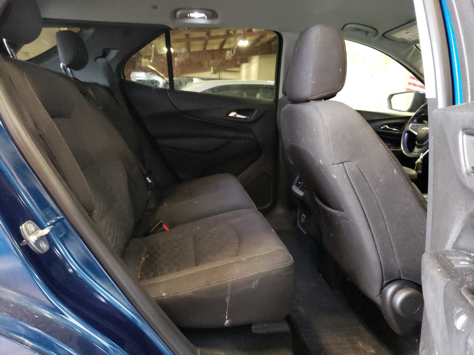 3GNAXJEV0KL340689 2019 Chevrolet Equinox Lt