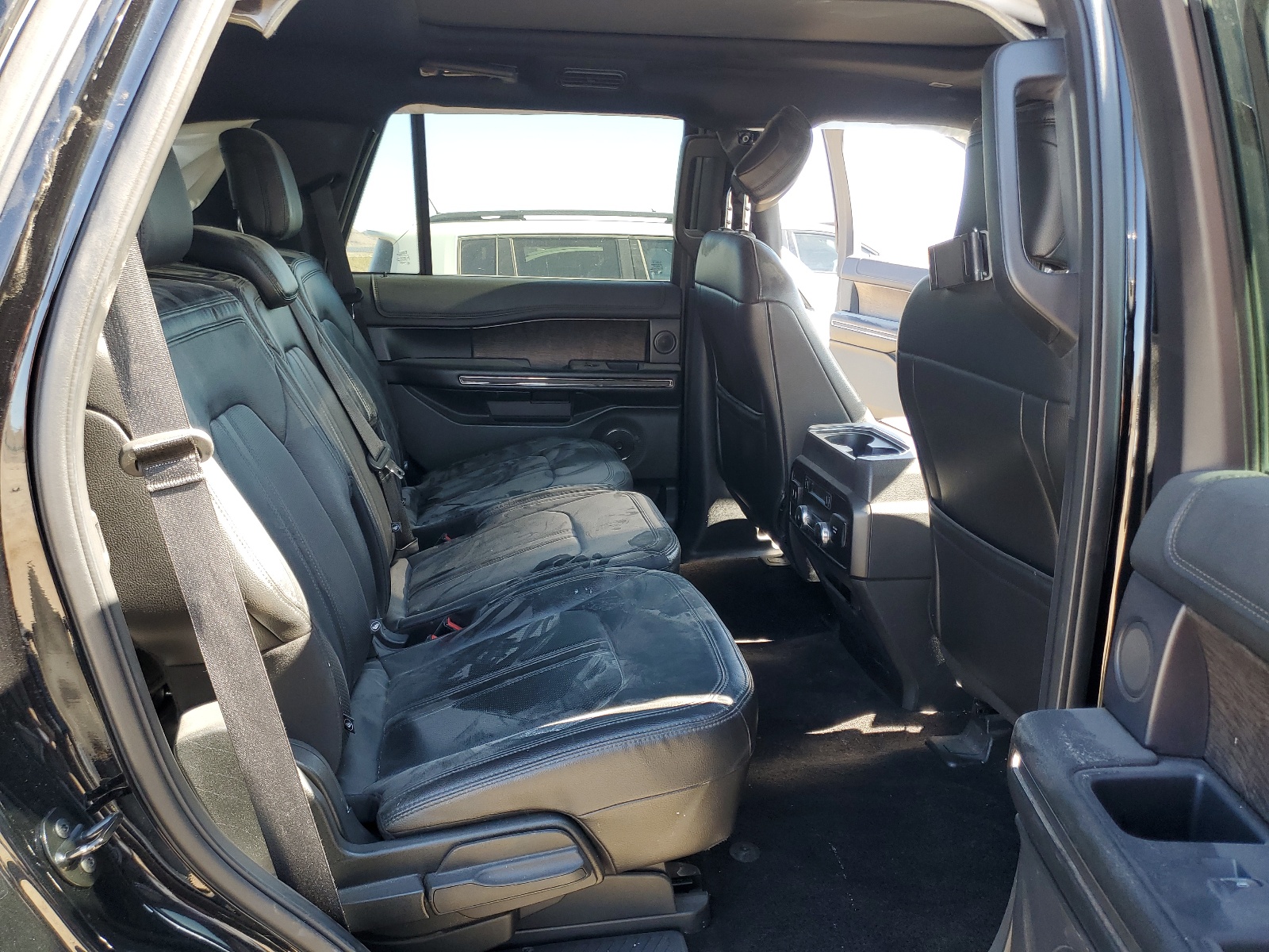 1FMJU2AT1JEA19041 2018 Ford Expedition Limited