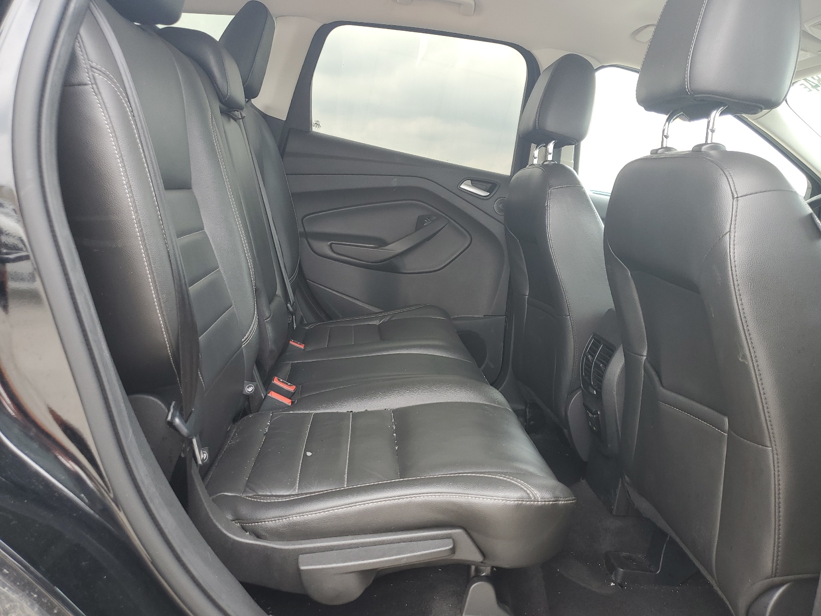 1FMCU0JX0GUB09201 2016 Ford Escape Titanium