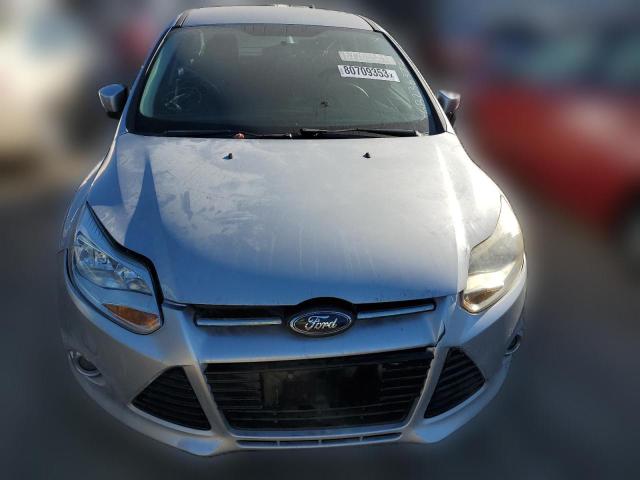 Седаны FORD FOCUS 2014 Серебристый