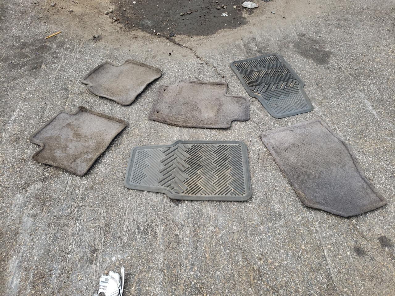 2005 Toyota Camry Le VIN: 4T1BE32K45U575109 Lot: 60897254