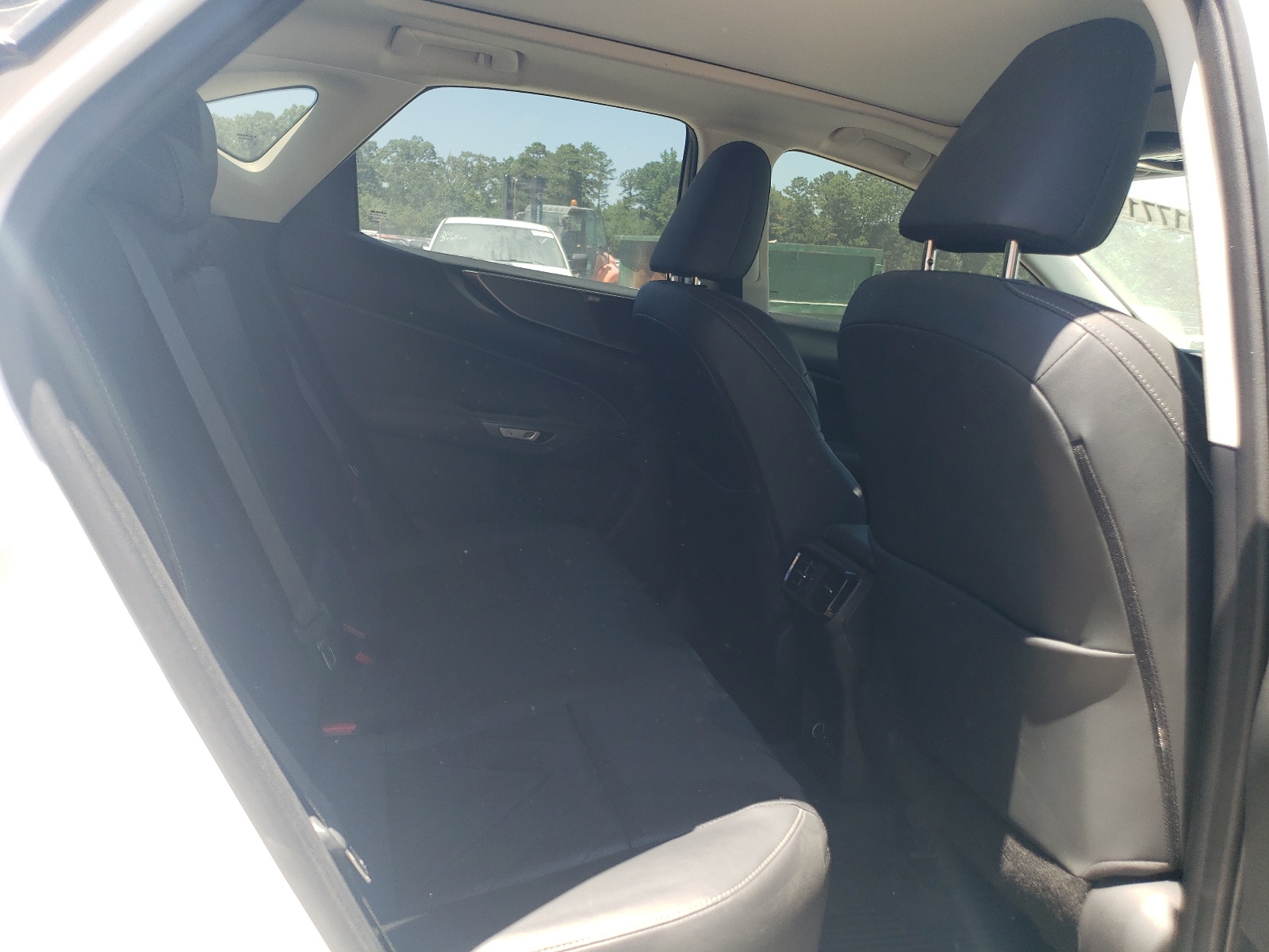 2T2HGCEZ2NC007953 2022 Lexus Nx 350