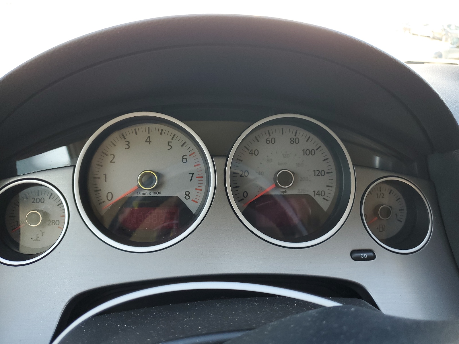 2V4RW3DG0BR738748 2011 Volkswagen Routan Se