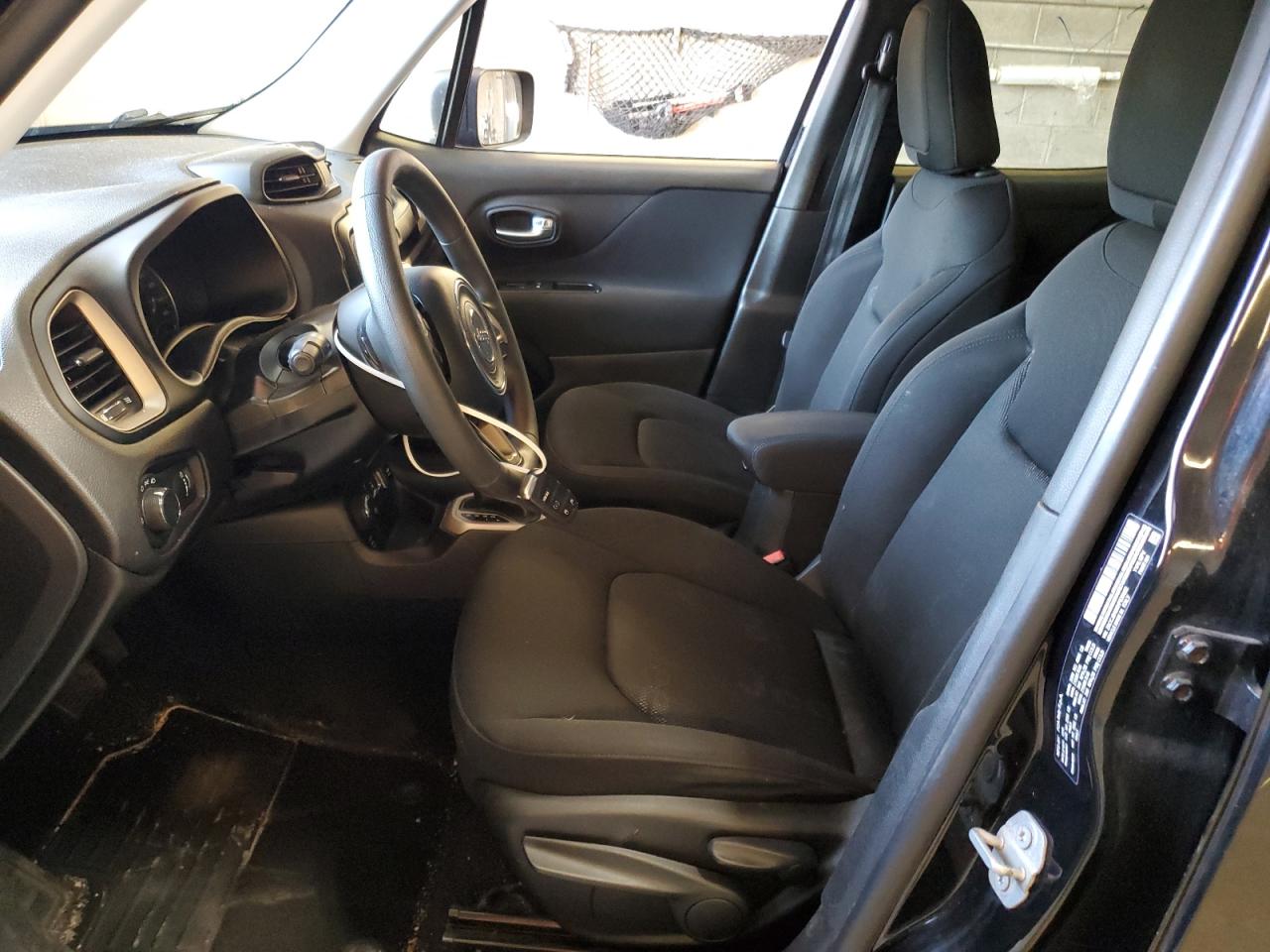 2017 Jeep Renegade Sport VIN: ZACCJBAB5HPE59052 Lot: 58960564