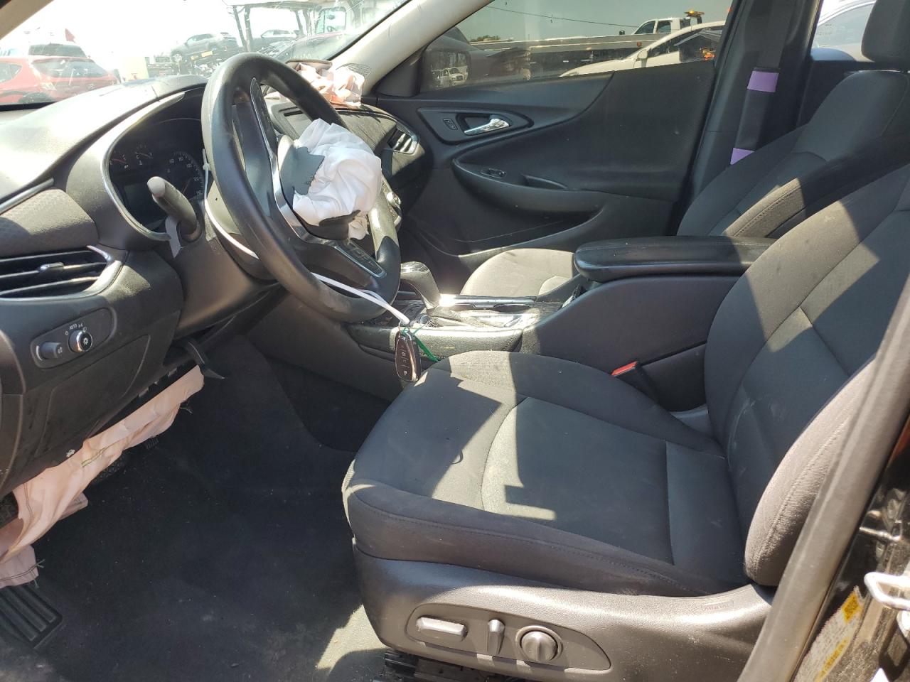 2017 Chevrolet Malibu - Image 7