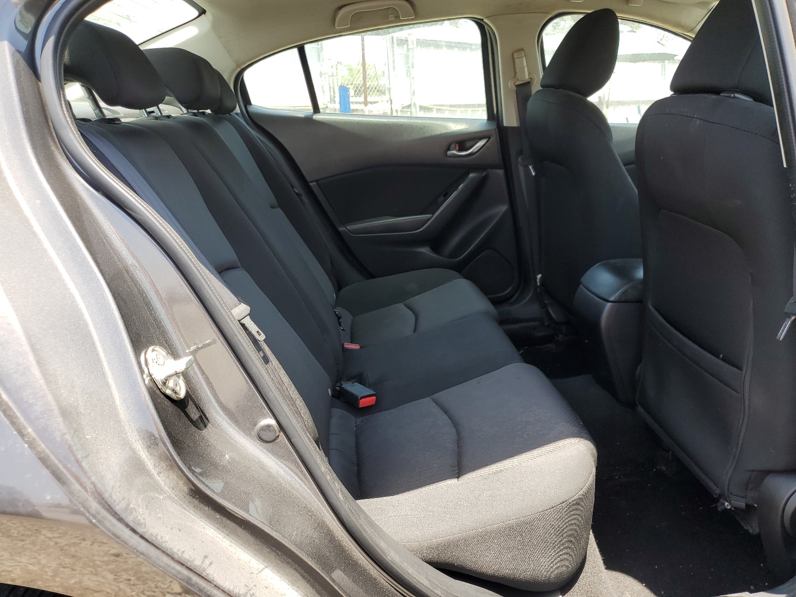 3MZBN1U7XJM179215 2018 Mazda 3 Sport