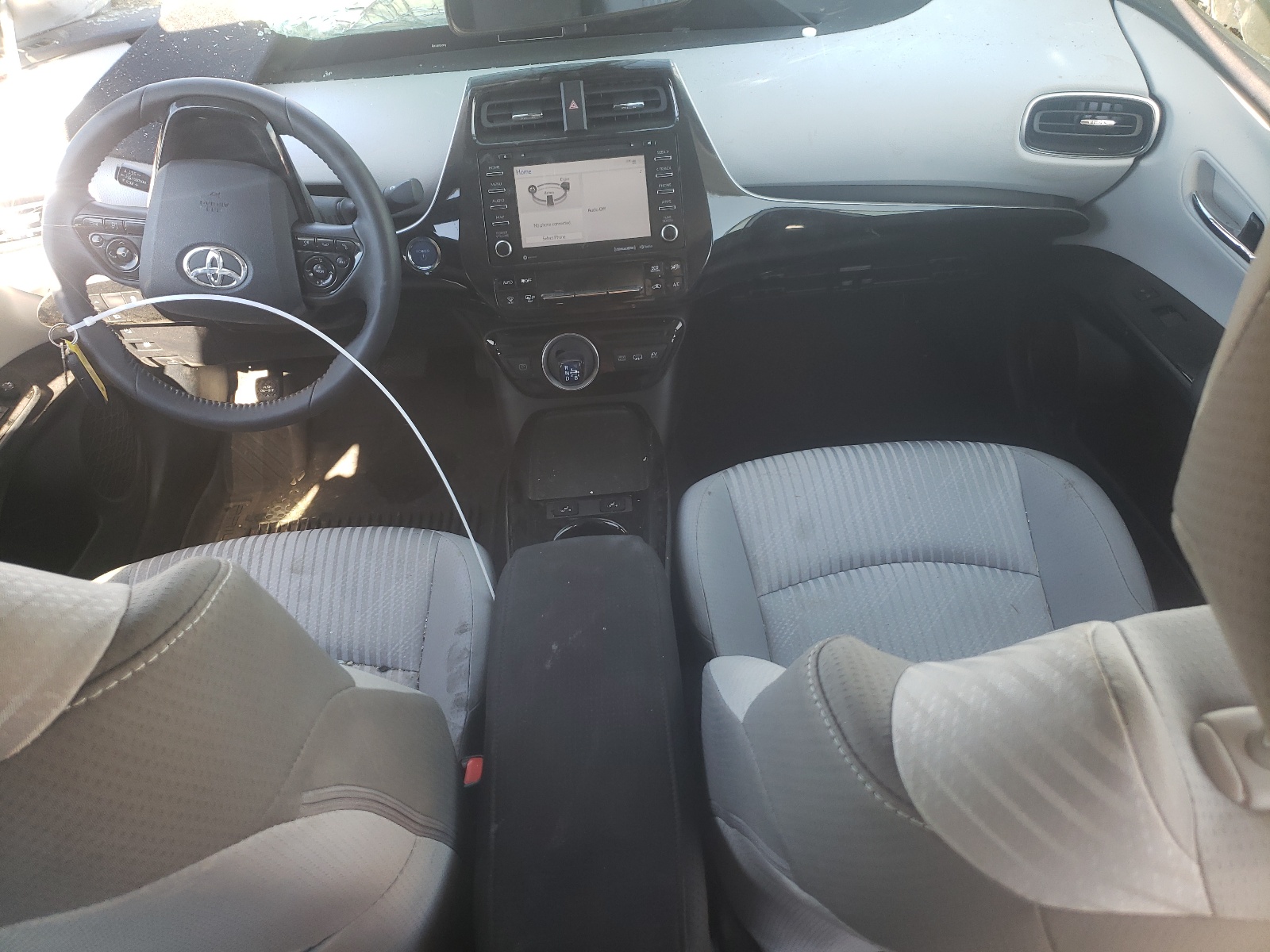 JTDKAMFP7N3227743 2022 Toyota Prius Prime Le