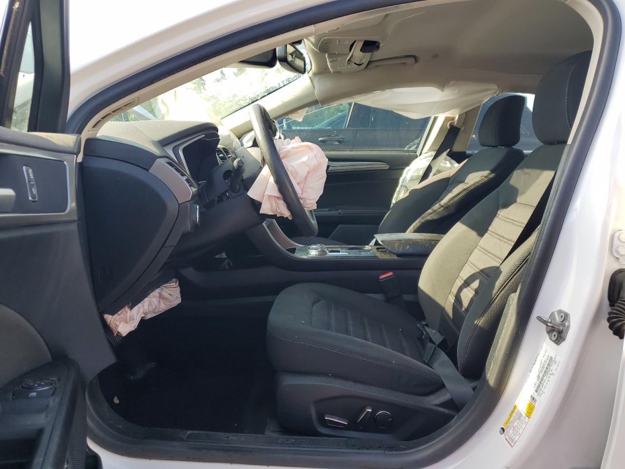 2020 Ford Fusion Se VIN: 3FA6P0LU5LR237324 Lot: 57762734