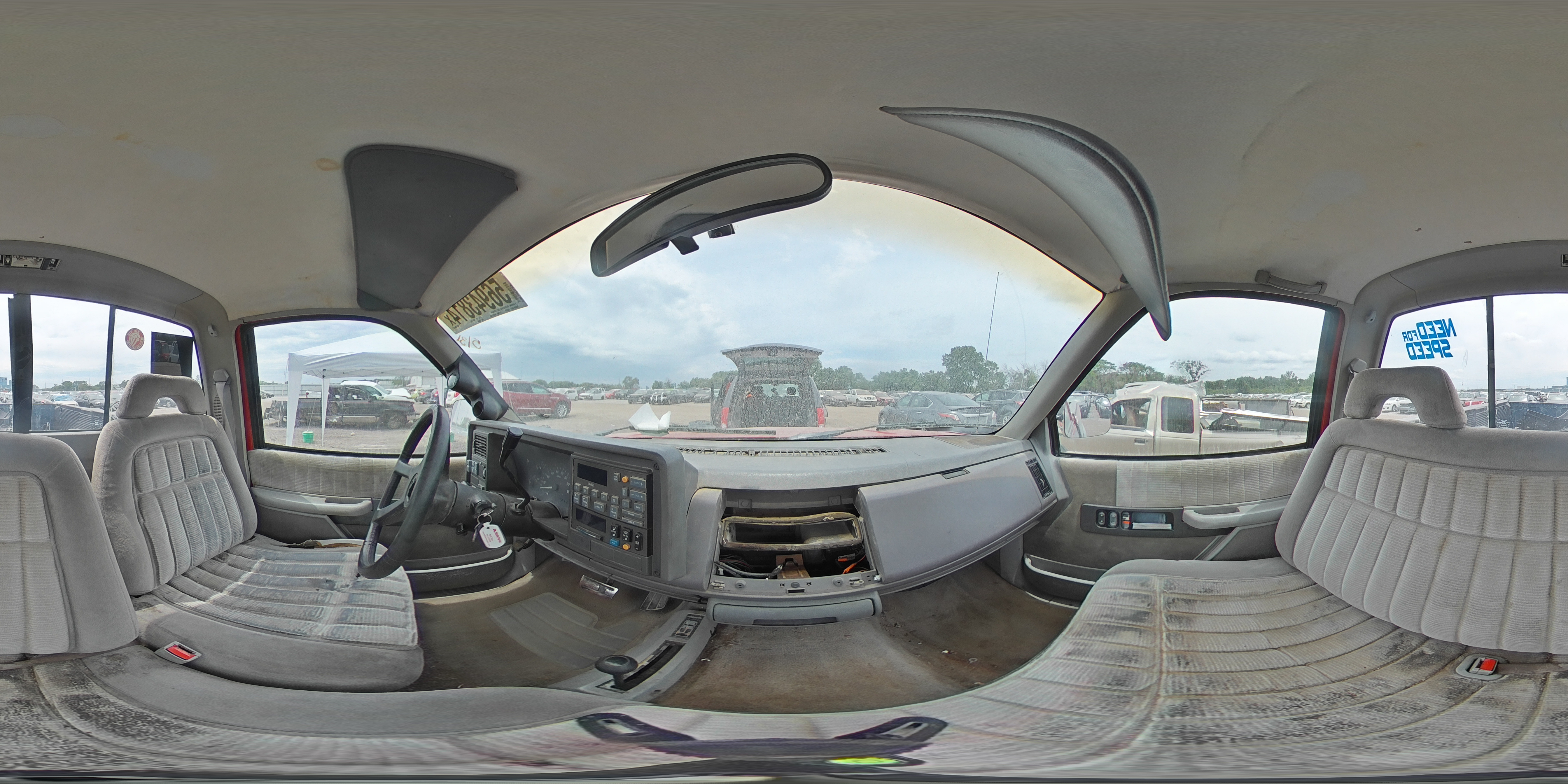 1992 Chevrolet Gmt-400 K1500 VIN: 1GTEK14Z3NZ532568 Lot: 56943814