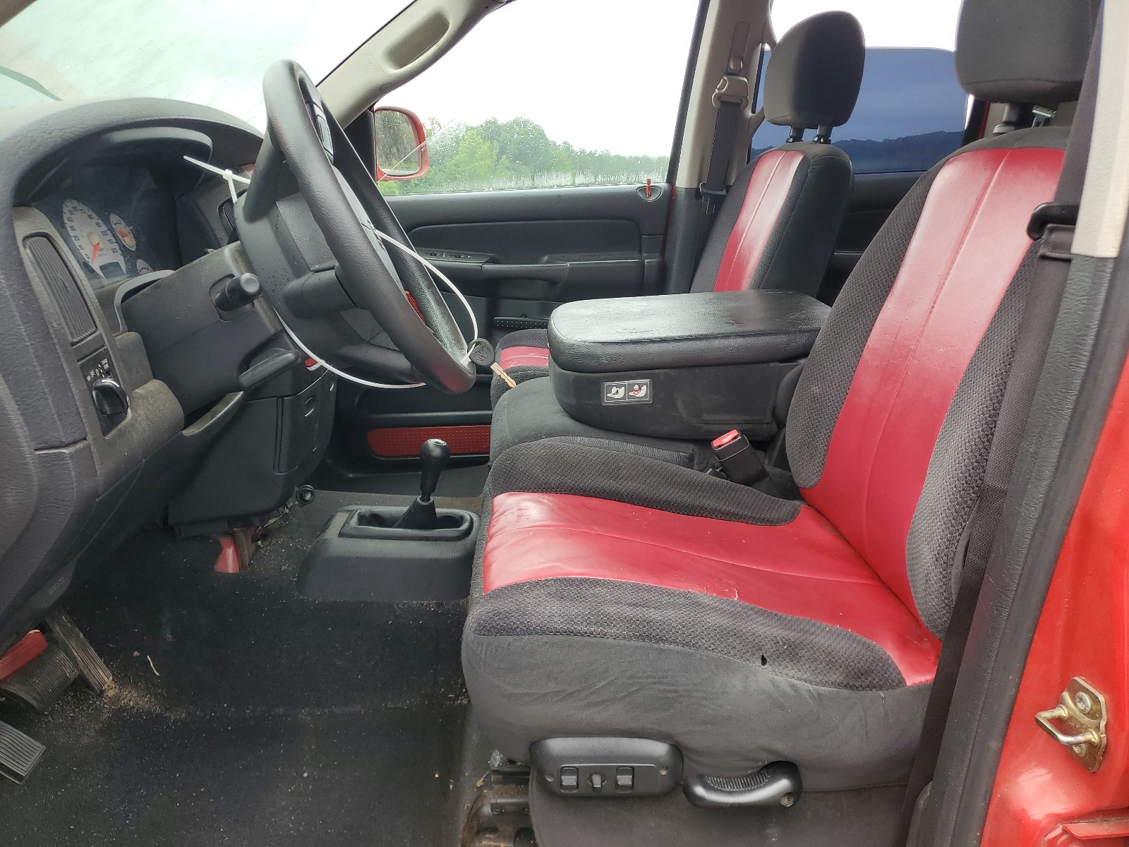 1D7HU18D64J273857 2004 Dodge Ram 1500 St