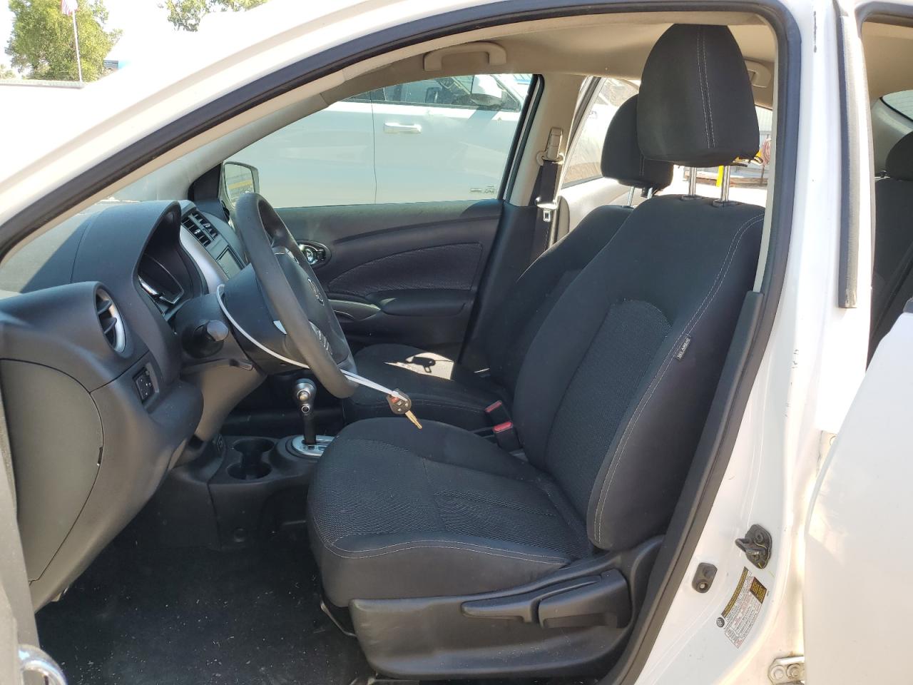 2019 Nissan Versa - Image 7