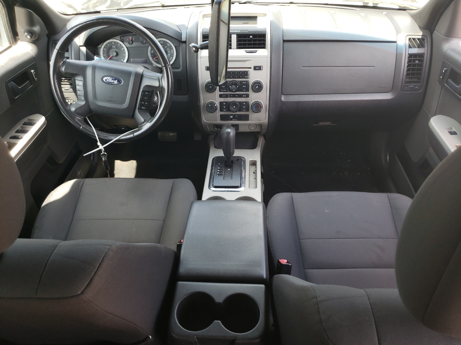 1FMCU0D78BKA69529 2011 Ford Escape Xlt