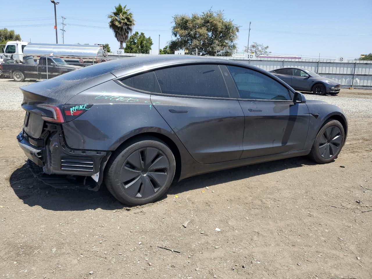 VIN 5YJ3E1EA3RF727962 2024 TESLA MODEL 3 no.3