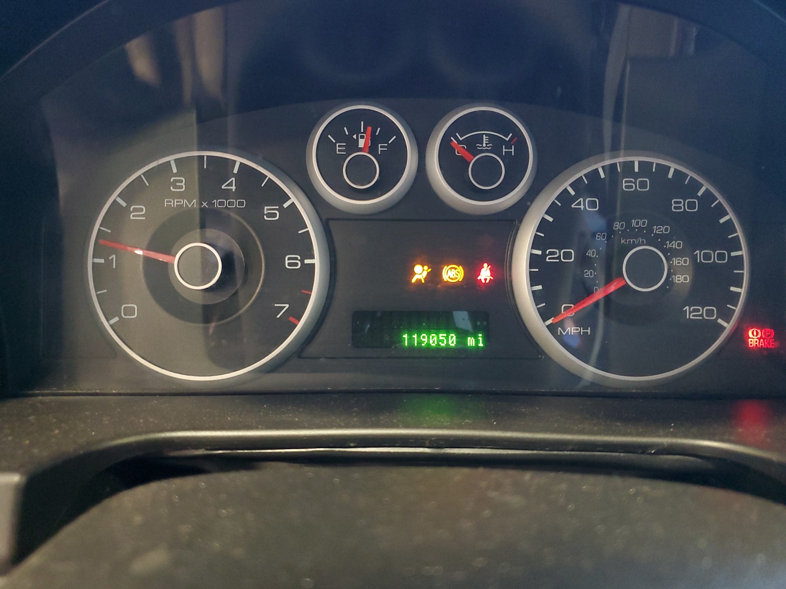 3FAHP071X8R259951 2008 Ford Fusion Se