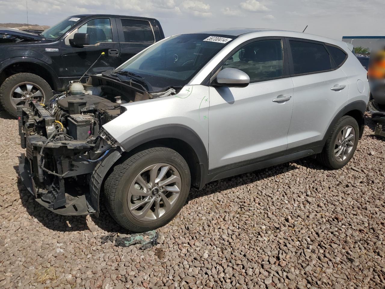 KM8J2CA47JU778948 2018 Hyundai Tucson Se