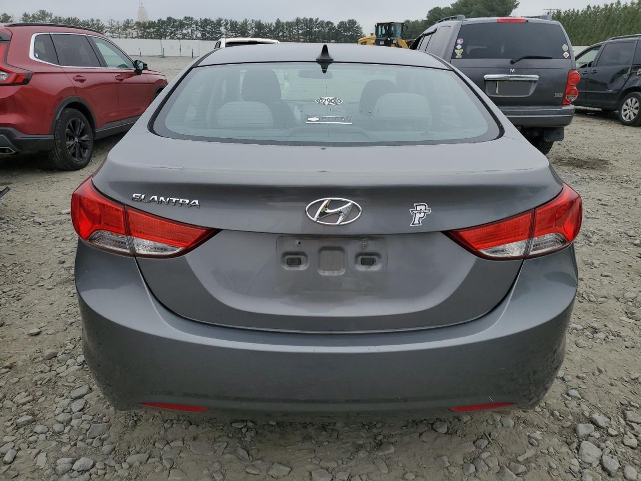 5NPDH4AE8CH140946 2012 Hyundai Elantra Gls