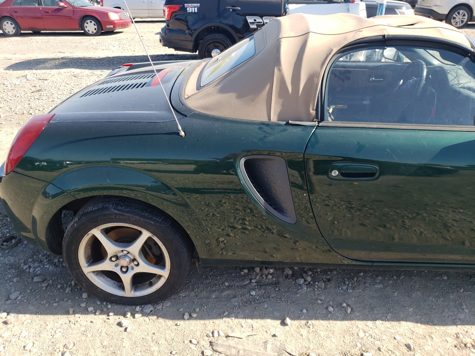 JTDFR320320053387 2002 Toyota Mr2 Spyder