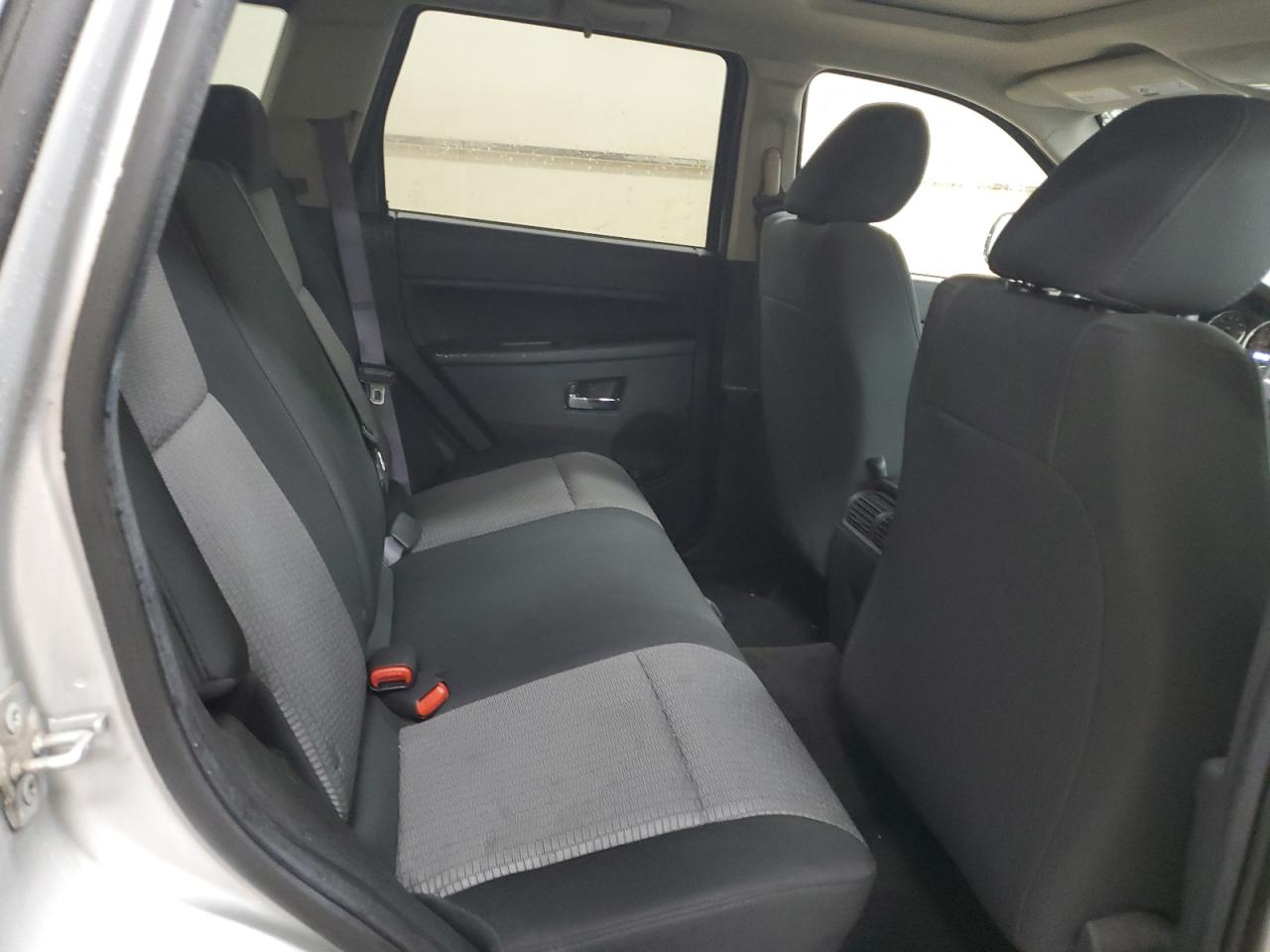 2009 Jeep Grand Cherokee - Image 11