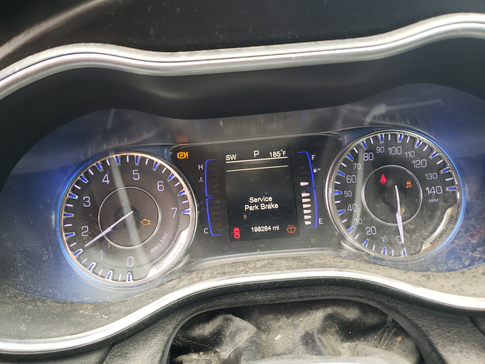 1C3CCCAB1GN191435 2016 Chrysler 200 Limited