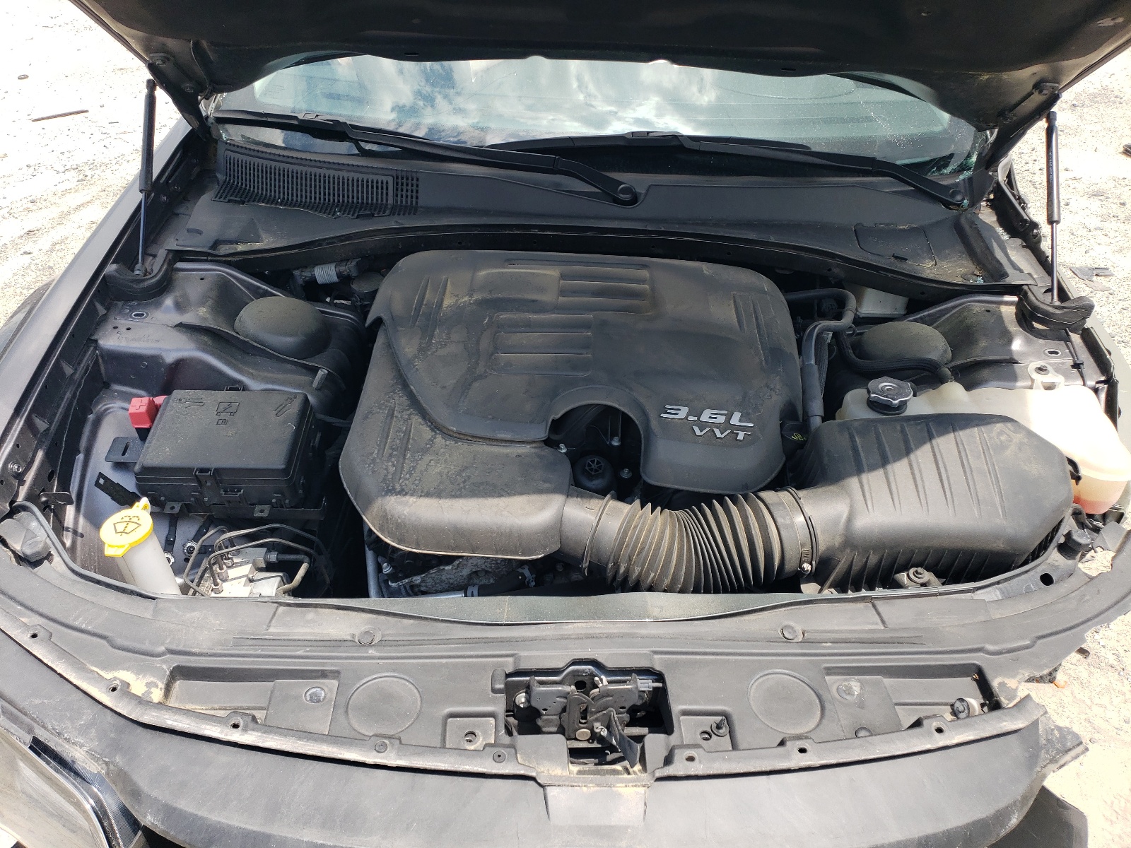 2C3CCAAGXKH737179 2019 Chrysler 300 Touring