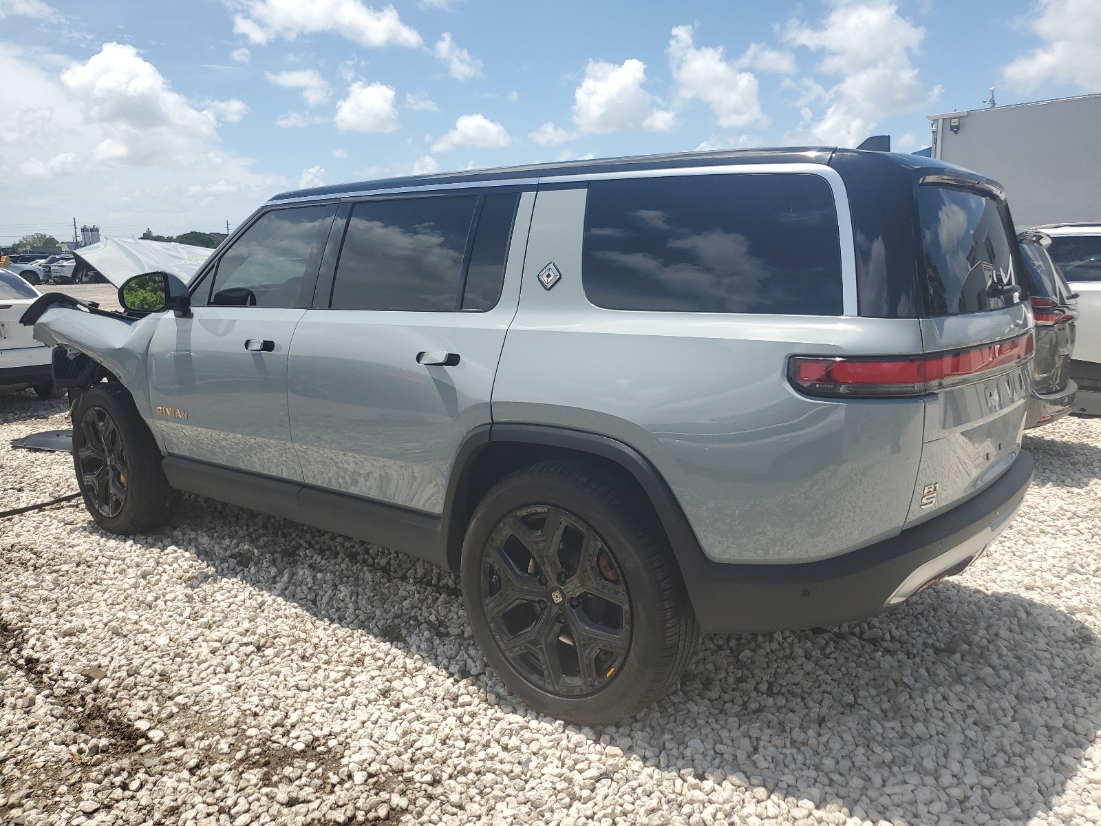 2022 Rivian R1S Launch Edition vin: 7PDSGABL9NN002043