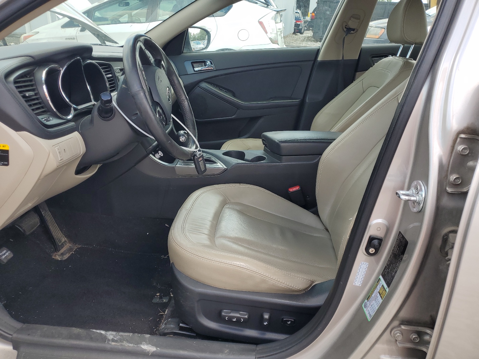 KNAGN4A7XB5079456 2011 Kia Optima Ex