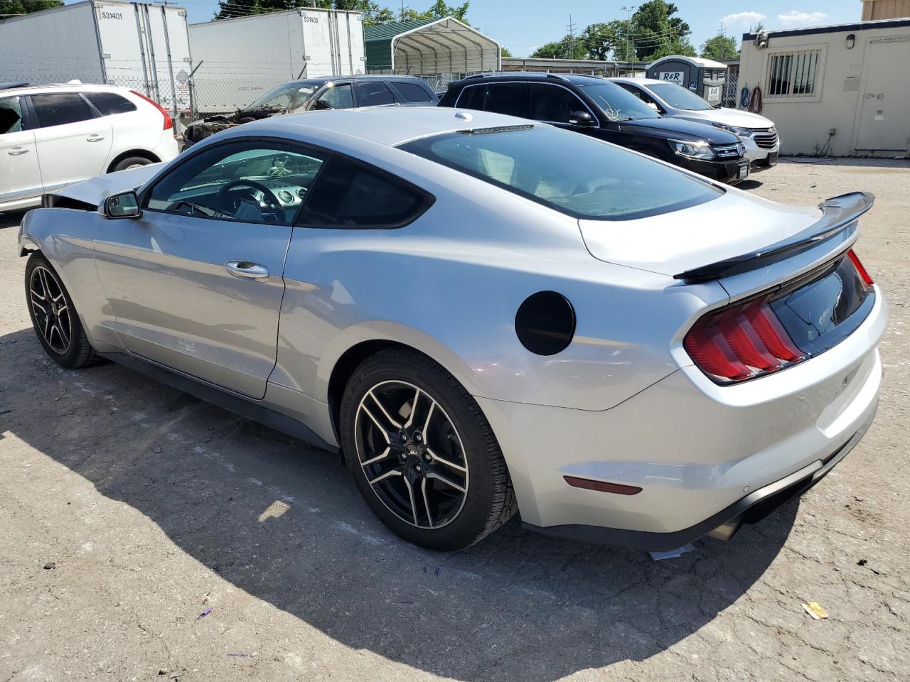 1FA6P8TH8J5156075 2018 FORD MUSTANG - Image 2