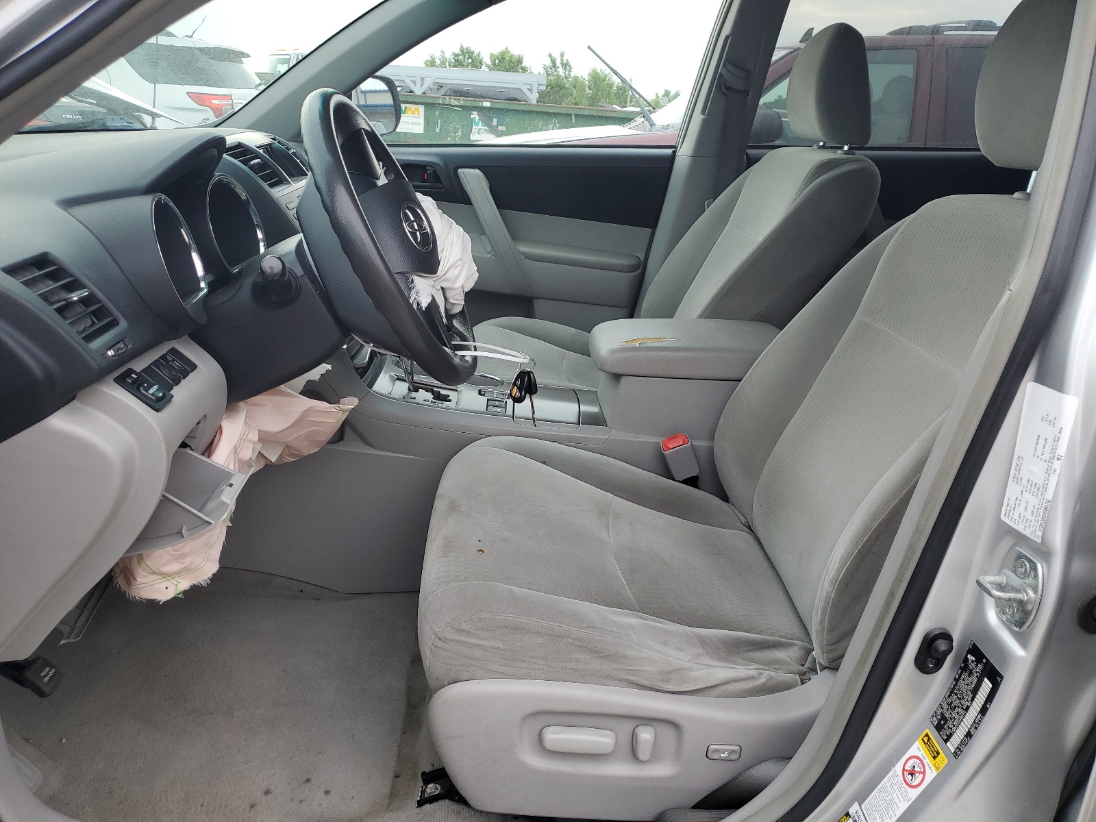 5TDBK3EH5AS004742 2010 Toyota Highlander