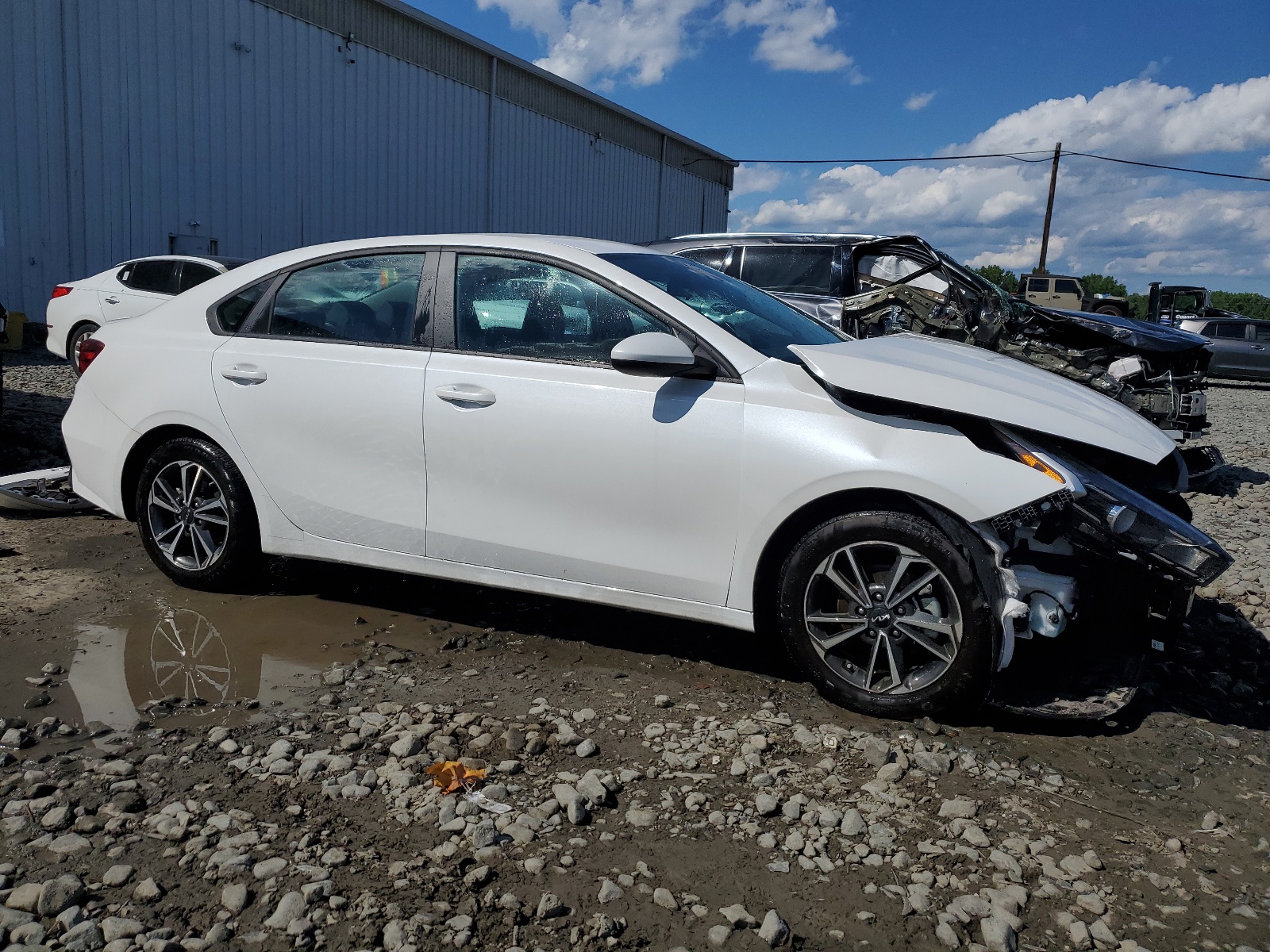 2022 Kia Forte Fe vin: 3KPF24AD1NE460618