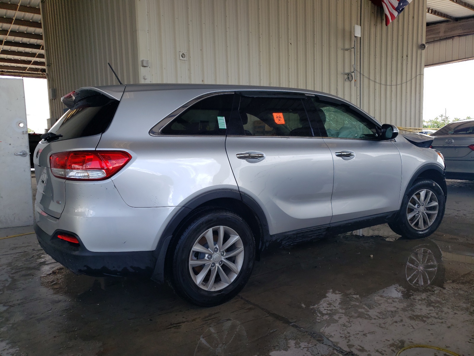 2018 Kia Sorento Lx vin: 5XYPG4A33JG428439