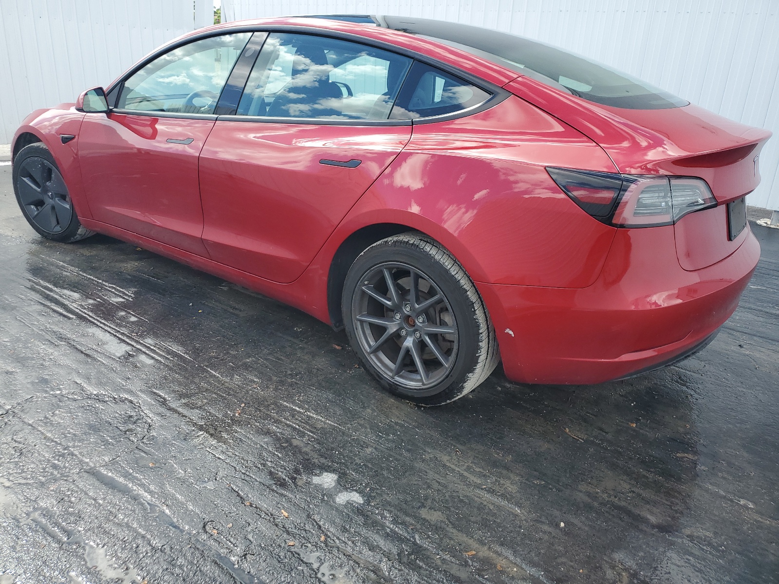 2023 Tesla Model 3 vin: 5YJ3E1EA1PF447454