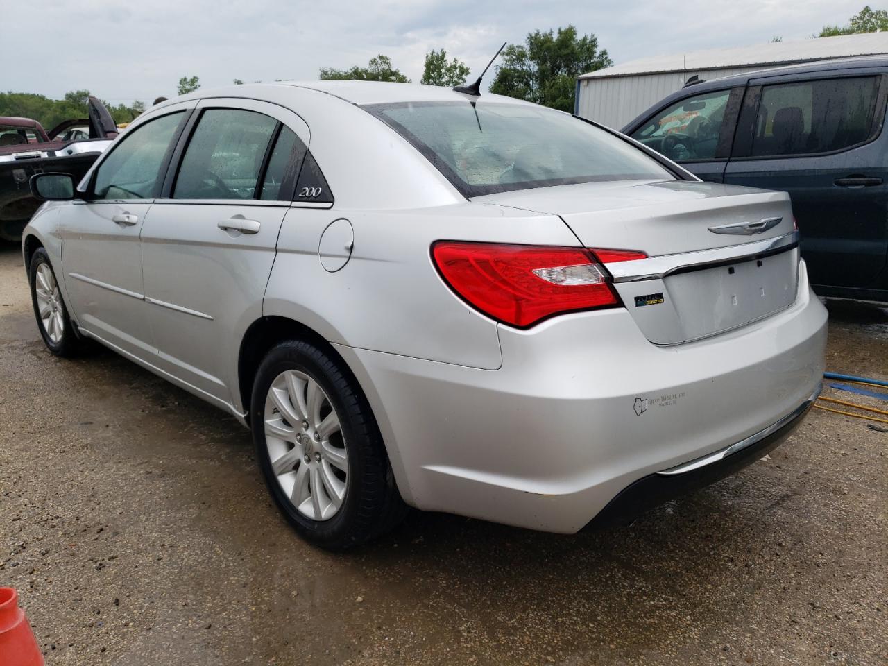 1C3BC1FG2BN568125 2011 Chrysler 200 Touring