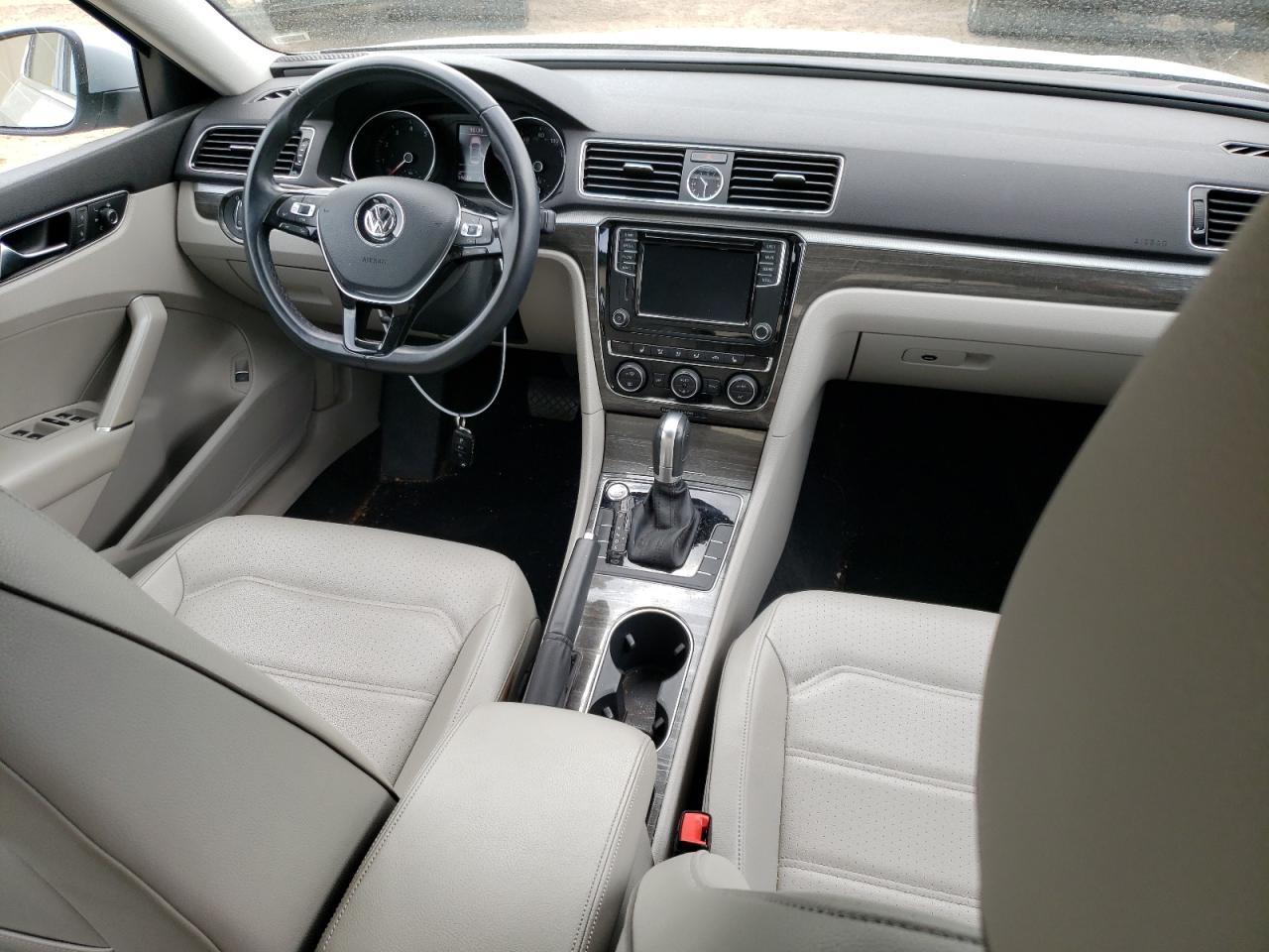 2017 Volkswagen Passat Se VIN: 1VWBT7A30HC024100 Lot: 57415684