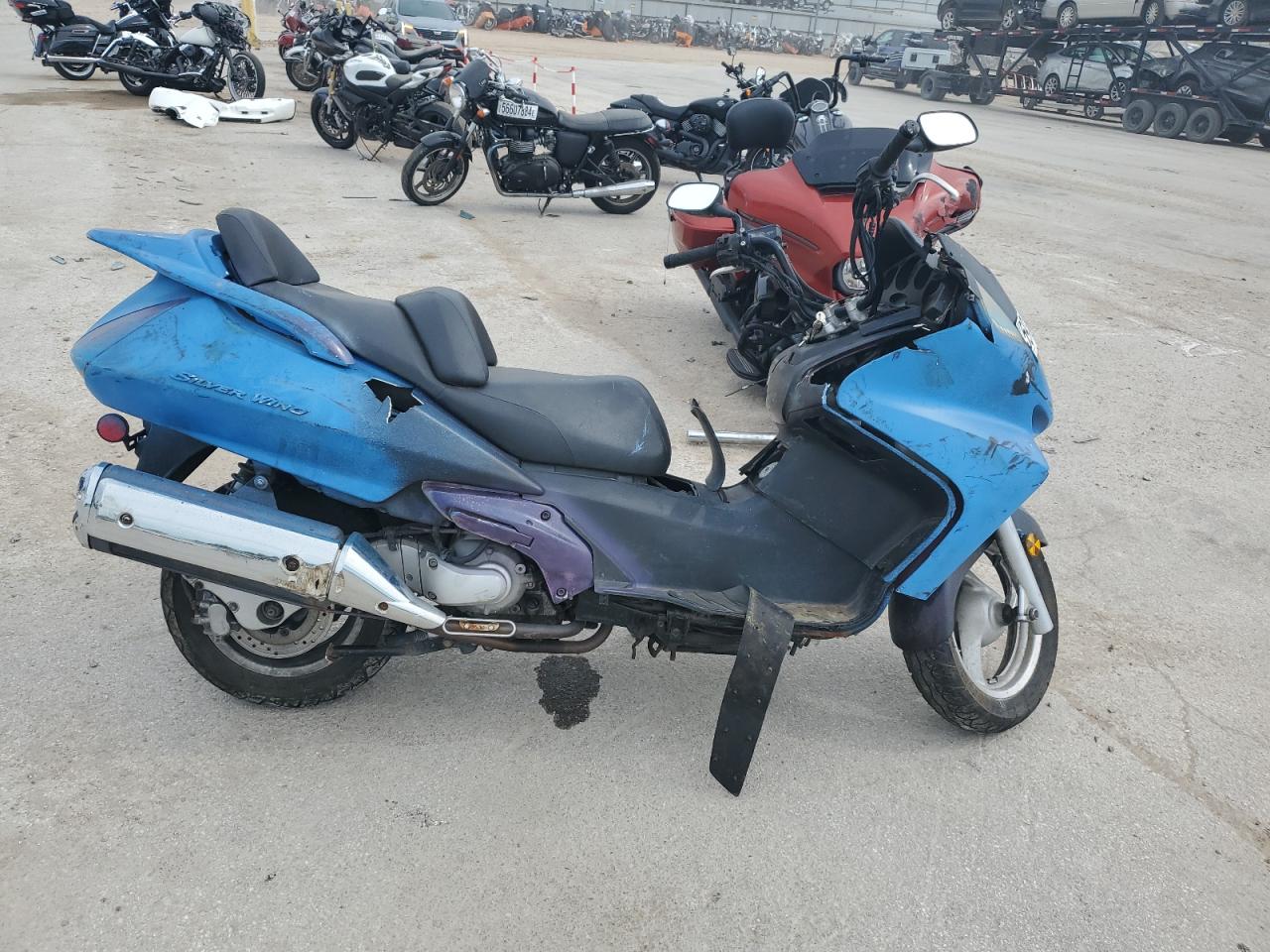 2004 Honda Fsc600 D იყიდება Bridgeton-ში, MO - All Over