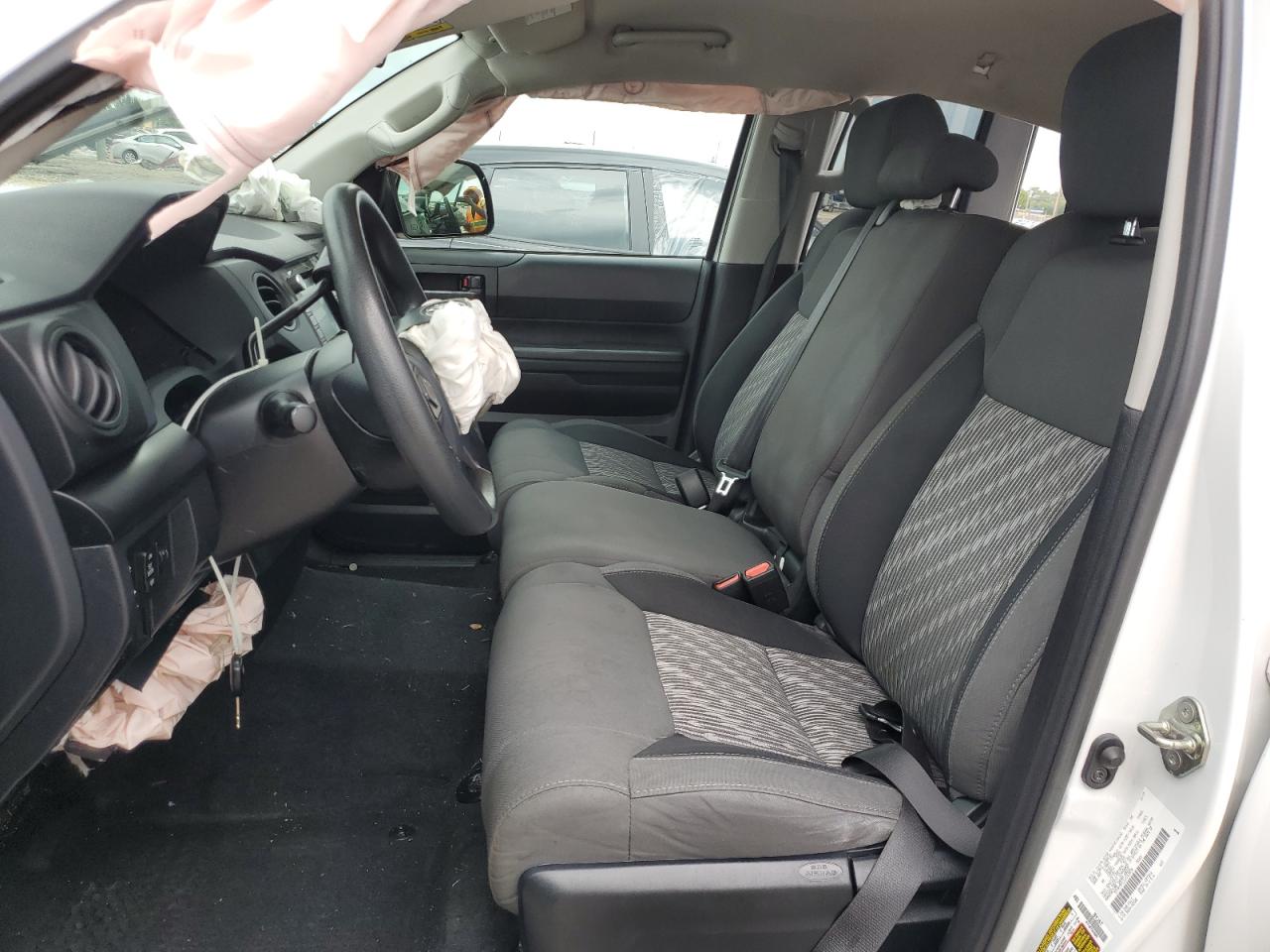 2020 Toyota Tundra - Image 7