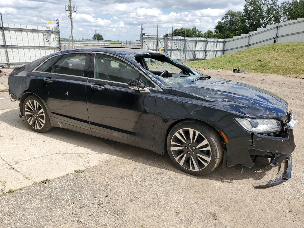 VIN 3LN6L5F92JR603985 2018 LINCOLN MKZ no.4