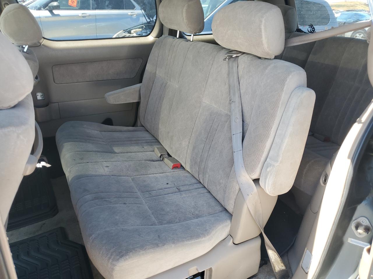 1998 Toyota Sienna Le VIN: 4T3ZF13C0WU074461 Lot: 60904254