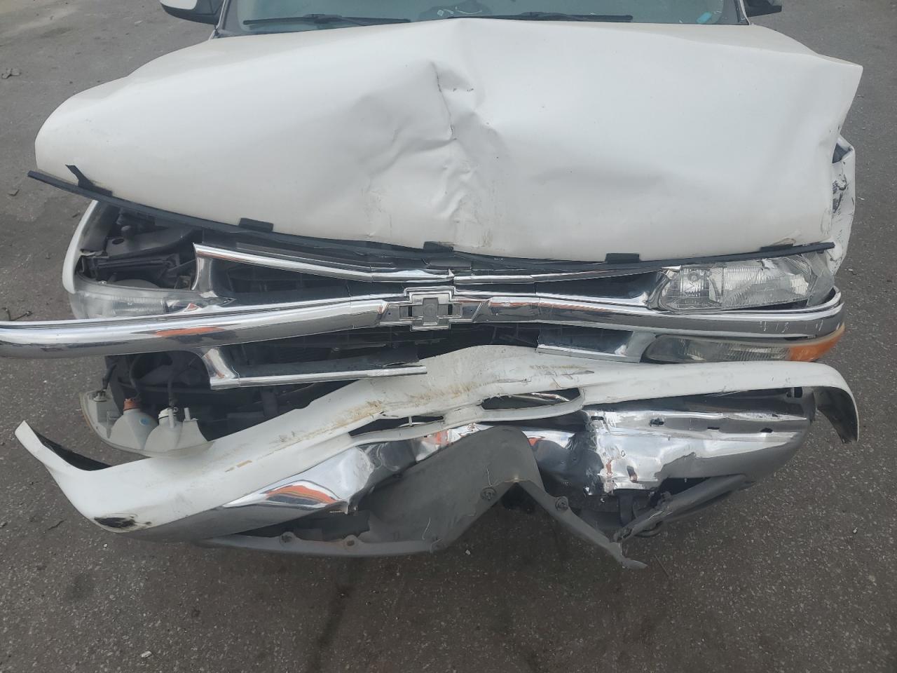 2001 Chevrolet Tahoe K1500 VIN: 1GNEK13T91R217935 Lot: 60624624