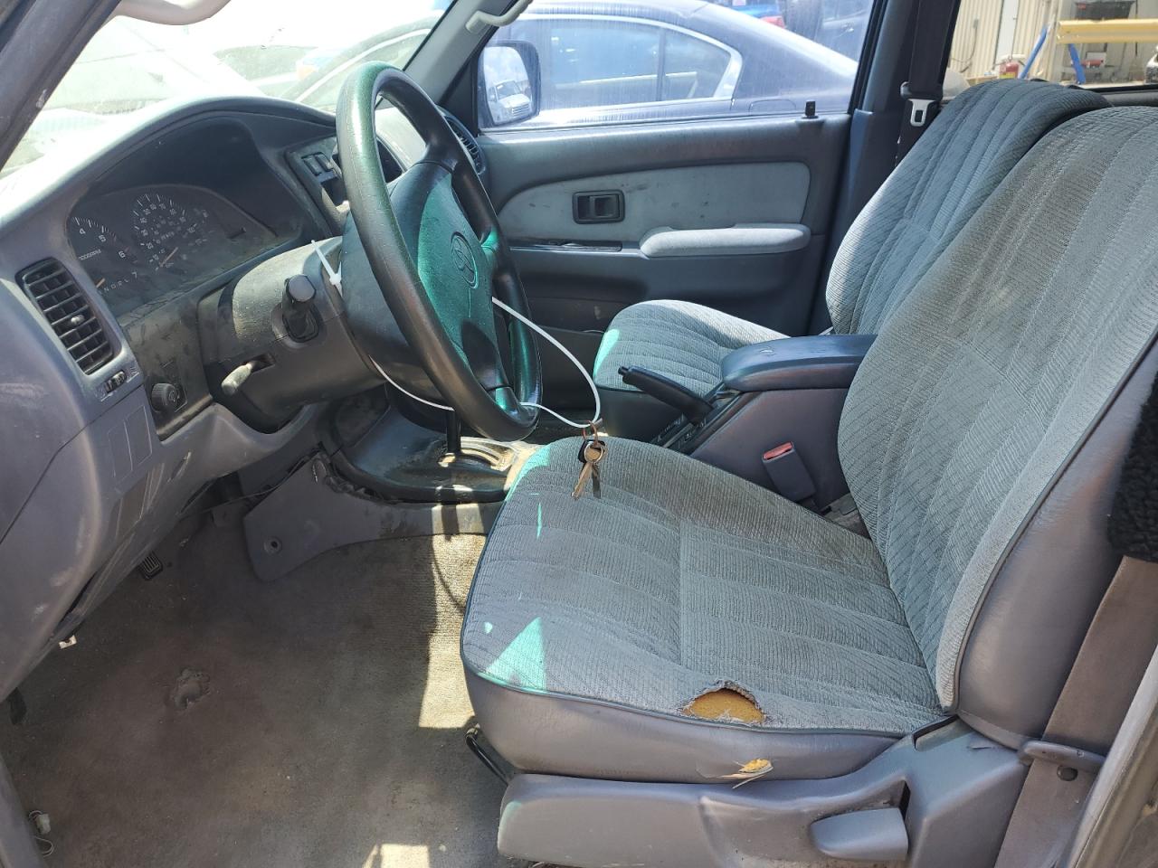 1998 Toyota 4Runner VIN: JT3GM84R9W0026829 Lot: 60749354