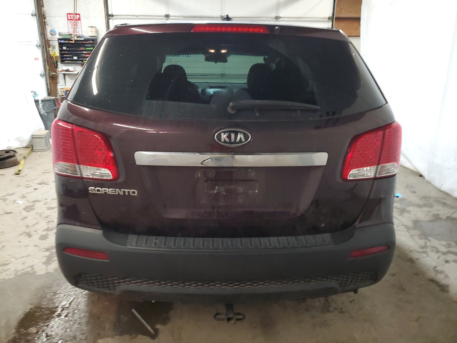 5XYKT3A11CG240889 2012 Kia Sorento Base