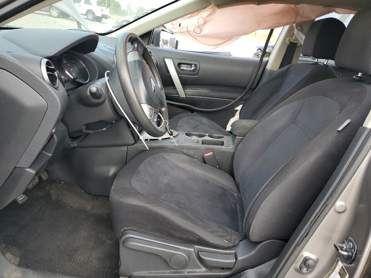 2013 Nissan Rogue - Image 7