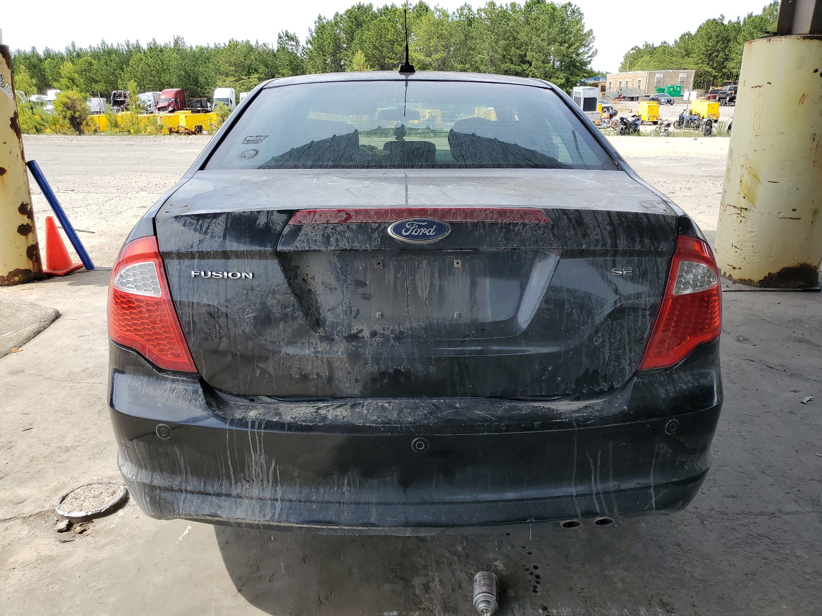 3FAHP0HA7BR191825 2011 Ford Fusion Se