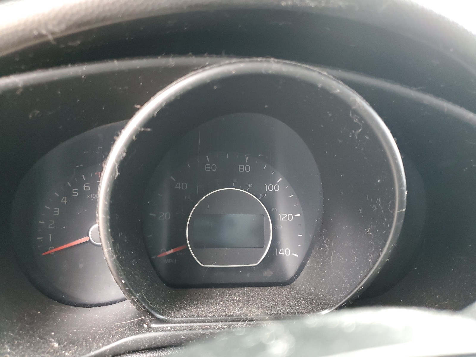 KNDJP3A54J7541010 2018 Kia Soul +