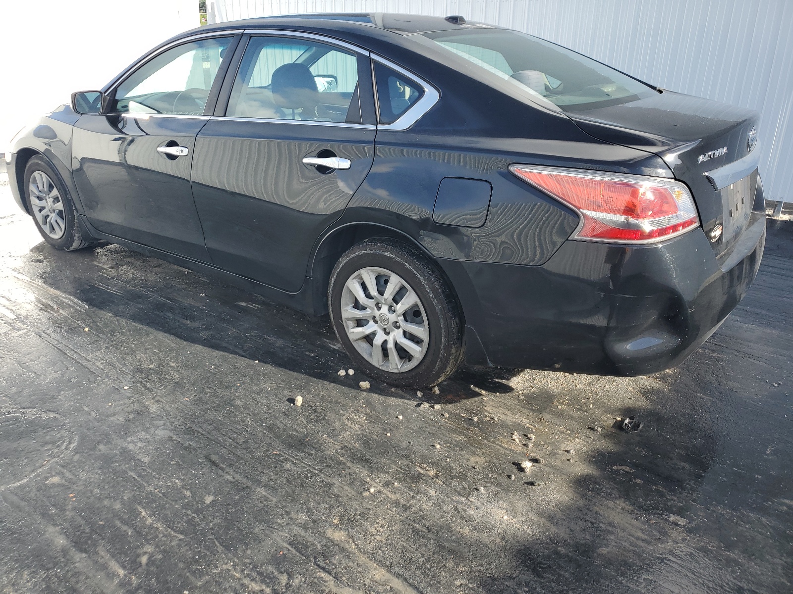 2015 Nissan Altima 2.5 vin: 1N4AL3AP5FC219235