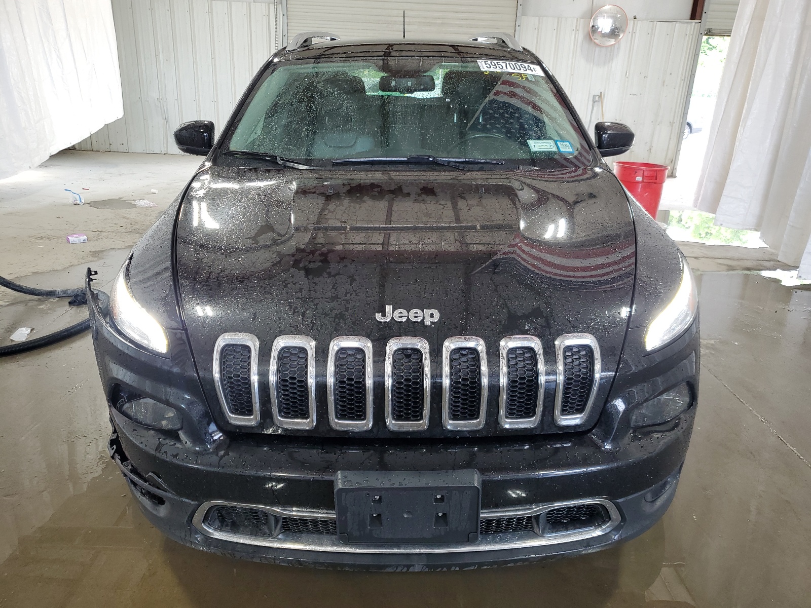 2017 Jeep Cherokee Limited vin: 1C4PJMDB7HW520526