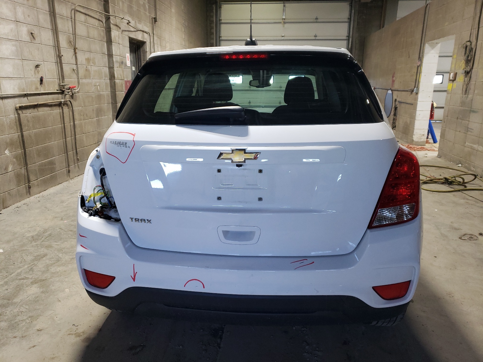 3GNCJKSB4KL206018 2019 Chevrolet Trax Ls