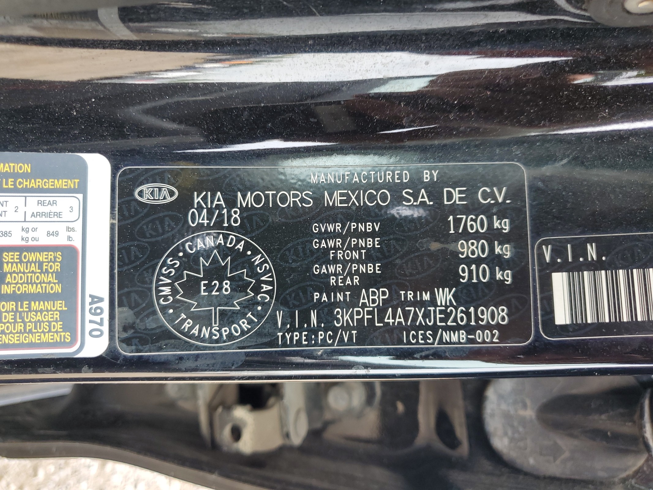 3KPFL4A7XJE261908 2018 Kia Forte Lx