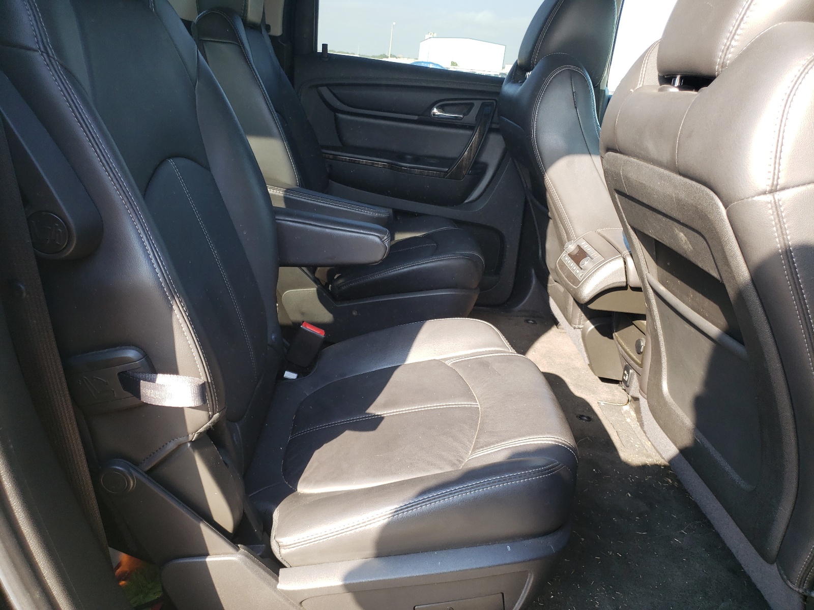 1GKKRSKD7HJ129096 2017 GMC Acadia Limited Slt-2