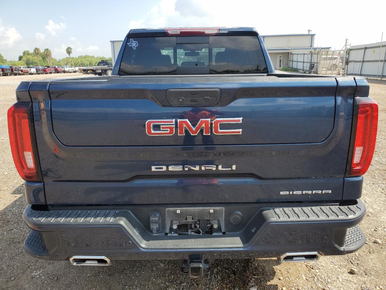 3GTP8FED6NG177709 2022 GMC Sierra Limited C1500 Denali